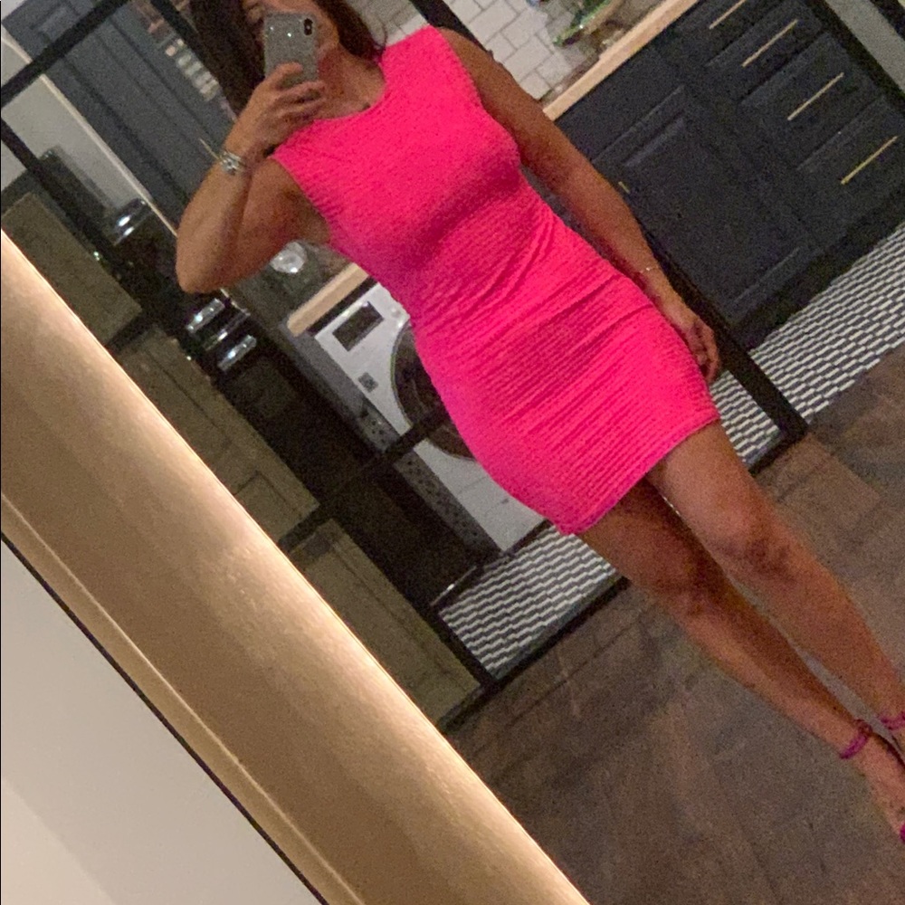 Silence & noise bodycon hot pink dress